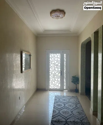 فيلا من ثلاث طوابق و سبع غرف للايجار في بركاء الصومحان الشمالية 4