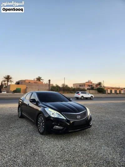 Hyundai Grandeur 4