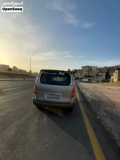 Hyundai H1 GLS Plus 4