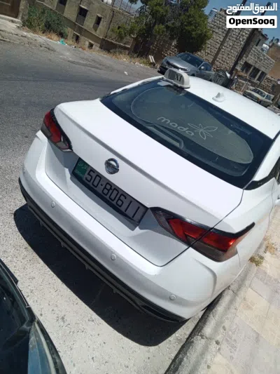 Nissan Versa Standard 4