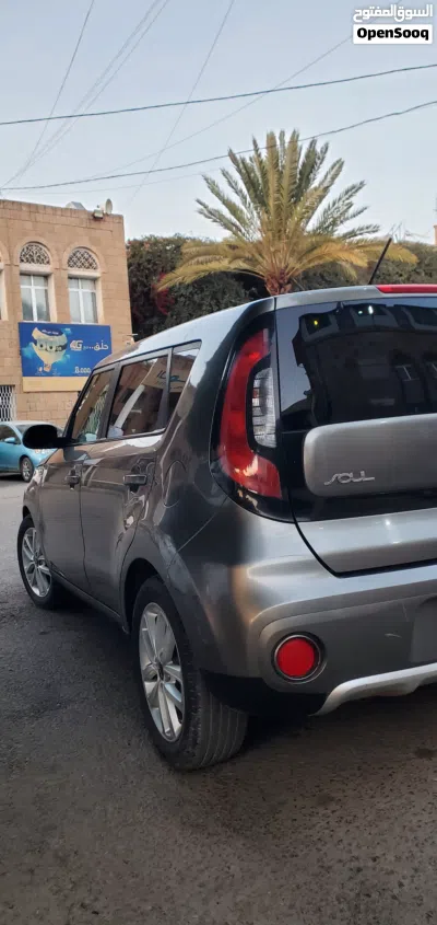 كيا سول Standard 3