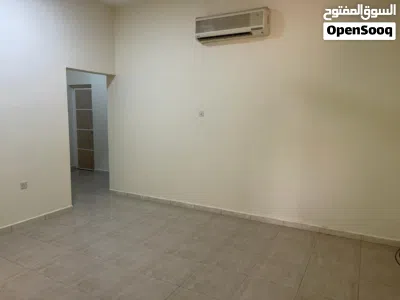 شقة من غرفتين للإيجار (الطريف، صحار) للايجار الشهري 4