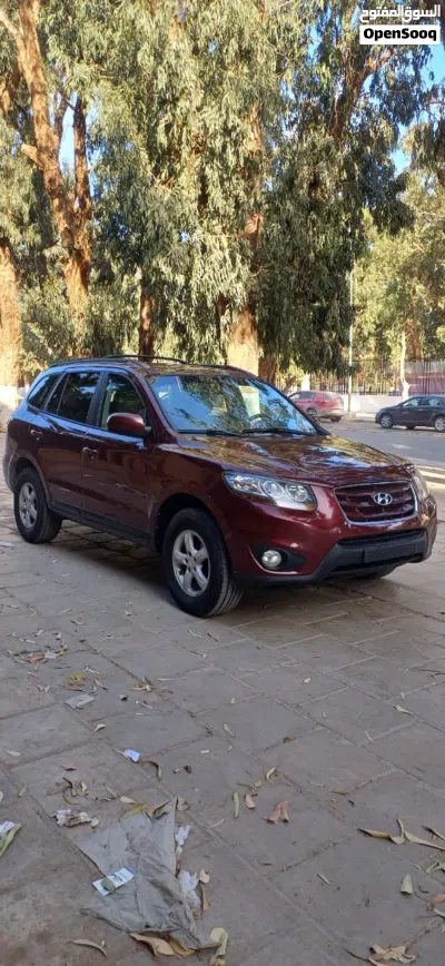 Hyundai Santa Fe Limited 3