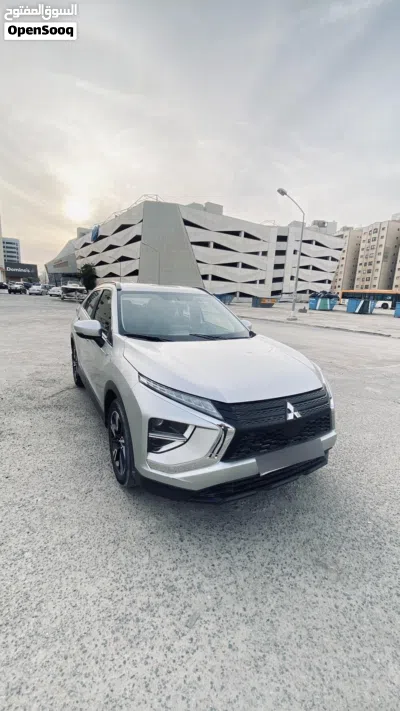Mitsubishi EclipseCross GLX 2