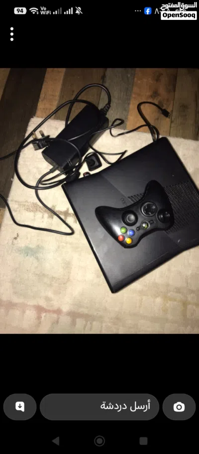 اكس بوكس 360 معدل (مهكر) نضيف 260 ريال كل أغراضه اصليه احمل لك اي لعبه تبيها الرقم مو حقيقي تواصلوا 3