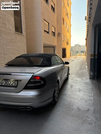 Mercedes Benz CLK-Class CLK 200 4