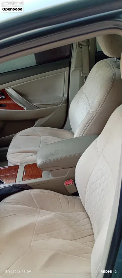 Toyota Camry SE 2