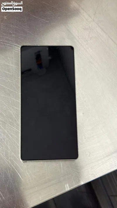 سامسونج s25الترا 256 g 12 ram 4