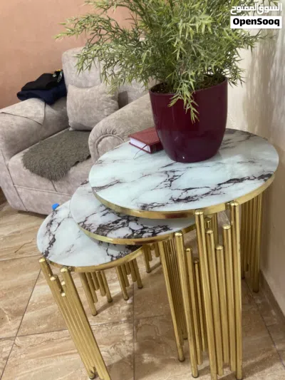 طاولة وسط مع ثلاث طاولات جانبيه نوعيه تقيله 2