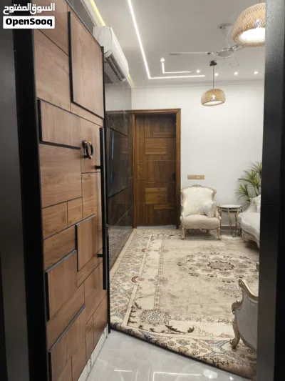 للبيع بيت في شارع فلسطين المهندسين مساحته 50 م 4