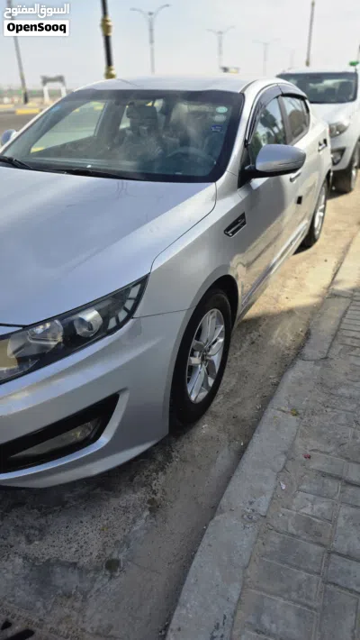 Kia K5 EX 4