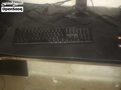 للبيع حاسبه العاب كامله مع شاشه 3