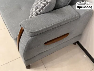 _طقم كورنر ملكي!_ - *المقاس:*3×3 مع مجوزه 180، تصميم عصري يضيف فخامة لأي غرفة -الخشب: هيك 4