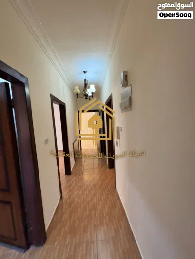 شقة * مميزة * 4نوم * مطلة * موقع مميز * خلدا 3