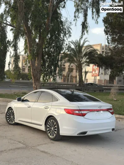 Hyundai Azera GL 3