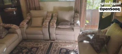 طقم كنب9مقاعد بحاله ممتازة بسعر 220 دينار 4