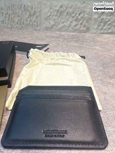 محفظه وقلم وحامله بطاقات نوعيه Mont Blanc 3