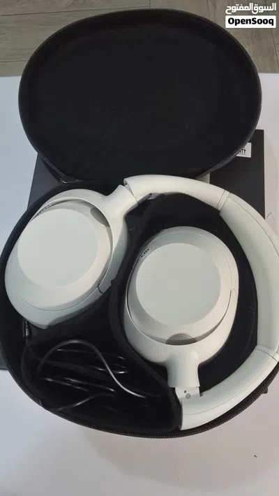 Sony ULT power sound headset 2
