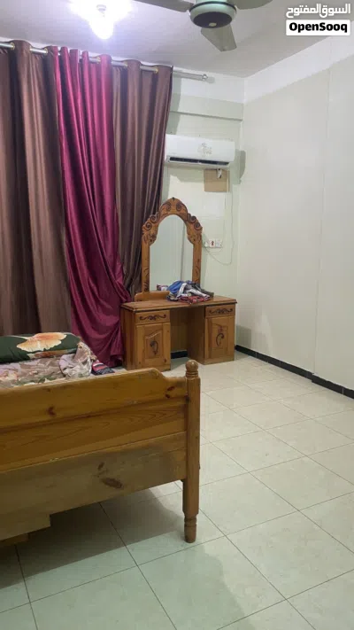 اثاث شقه للبيع مع مكيفات وفرن 3
