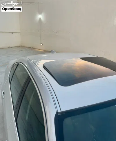 BMW 5 Series 528 2