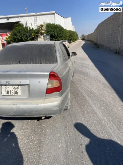 Hyundai Verna EX 3