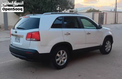 Kia Sorento EX 4