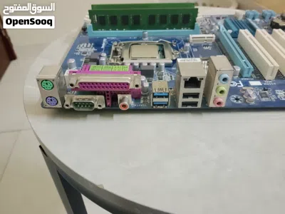 معالج i5 3570 مع رامات 8 جيجا و مذربورد و مبرد للمعالج 3