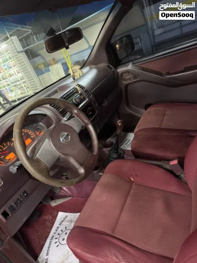 Nissan Navara LE 2