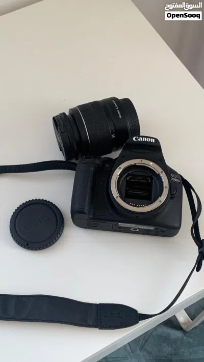 كاميرا Canon EOS 2000D مع عدسة 18-55mm للبيع 3