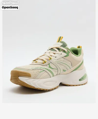 Skechers Moonhiker Air Runner Sneakers – Brand New /41omr/totally new with bill 4