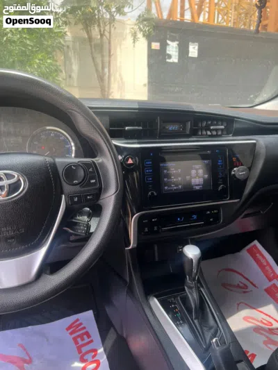 Toyota Corolla LE 3