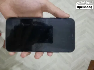 عرررطه آيفون 11 عادي مستعمل نظييف بطاريه 100 2
