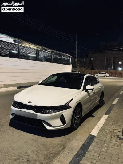 Kia K5 Standard 2