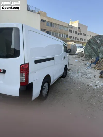 نيسان اورفان 4