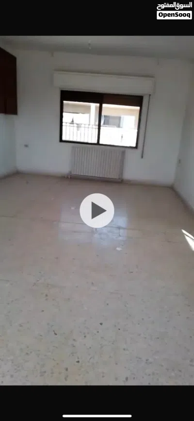 شقة في منطقة العبدلي مقابل البوليفارد طابق 3 روف مساحة البيت كبيرة جدا مع تراسلت خارجية كاشفة عمان 2