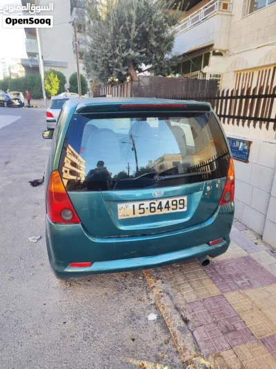 Daihatsu YRV 3