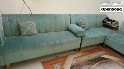كنب للبيع بسعر مغري 4