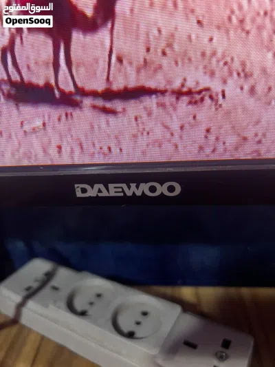شاشه تلفزيونdaewoo بوصه 32 سمارت 2