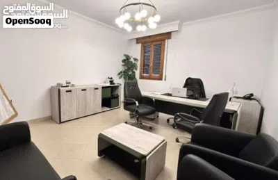 شقة تجاريه مجهزه بلاثاث لمكتبي ف مبني مجهز بلمصعد ومولد ف منطقة بن عاشور 3
