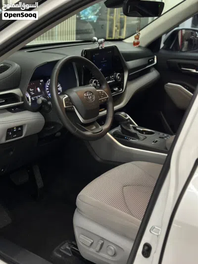 Toyota Highlander GLE 4