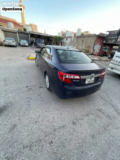 تويوتا كامري XLE 3
