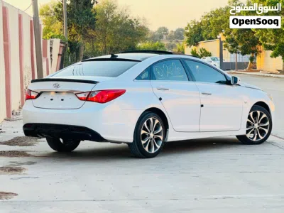 Hyundai Sonata Blue 4