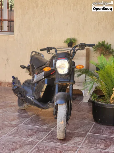 Honda Navi 4