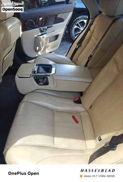جاكوار XJ Portfolio 4