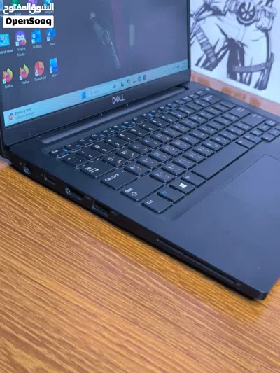 Dell Latitude 7390 4
