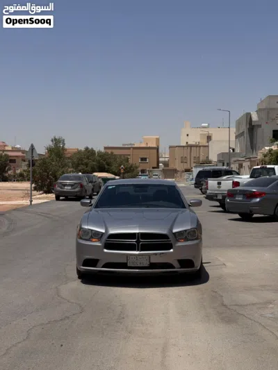 دودج تشارجر SXT 4