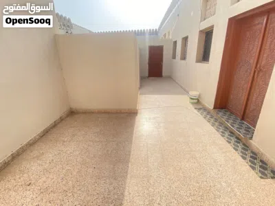 منزل للايجار في الاشخرة 4