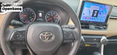 Toyota RAV 4 XLE 4
