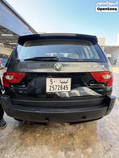 بي ام دبليو الفئة X3 Standard 4
