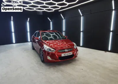 Hyundai Accent Limited 4